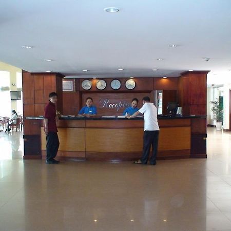 וין Huu Nghi Hotel מראה חיצוני תמונה