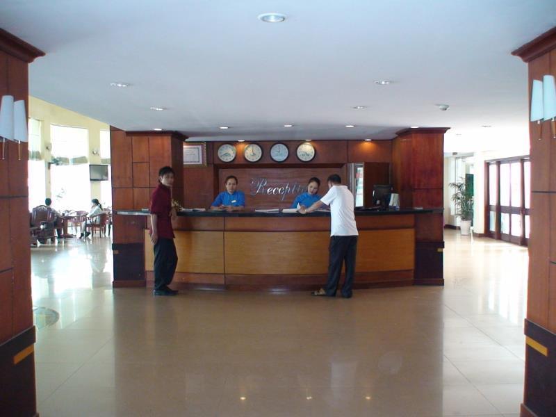 וין Huu Nghi Hotel מראה חיצוני תמונה