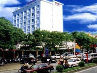 וין Huu Nghi Hotel מראה חיצוני תמונה
